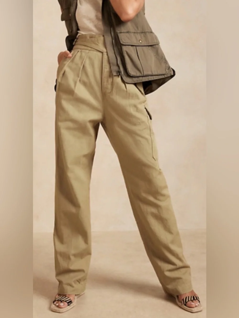 Banana Republic - NEW - Heritage Explorer (Safari) Cargo Pants in Khaki
